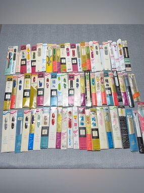 Vintage 70 Pc Lot New Old Stock Zippers Talon Coats Clark Unique Metal Nylon Mix